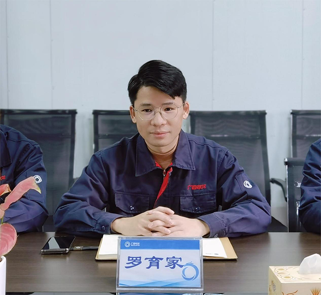 春節(jié)我在崗丨致敬每一個(gè)堅(jiān)守崗位的申龍人！